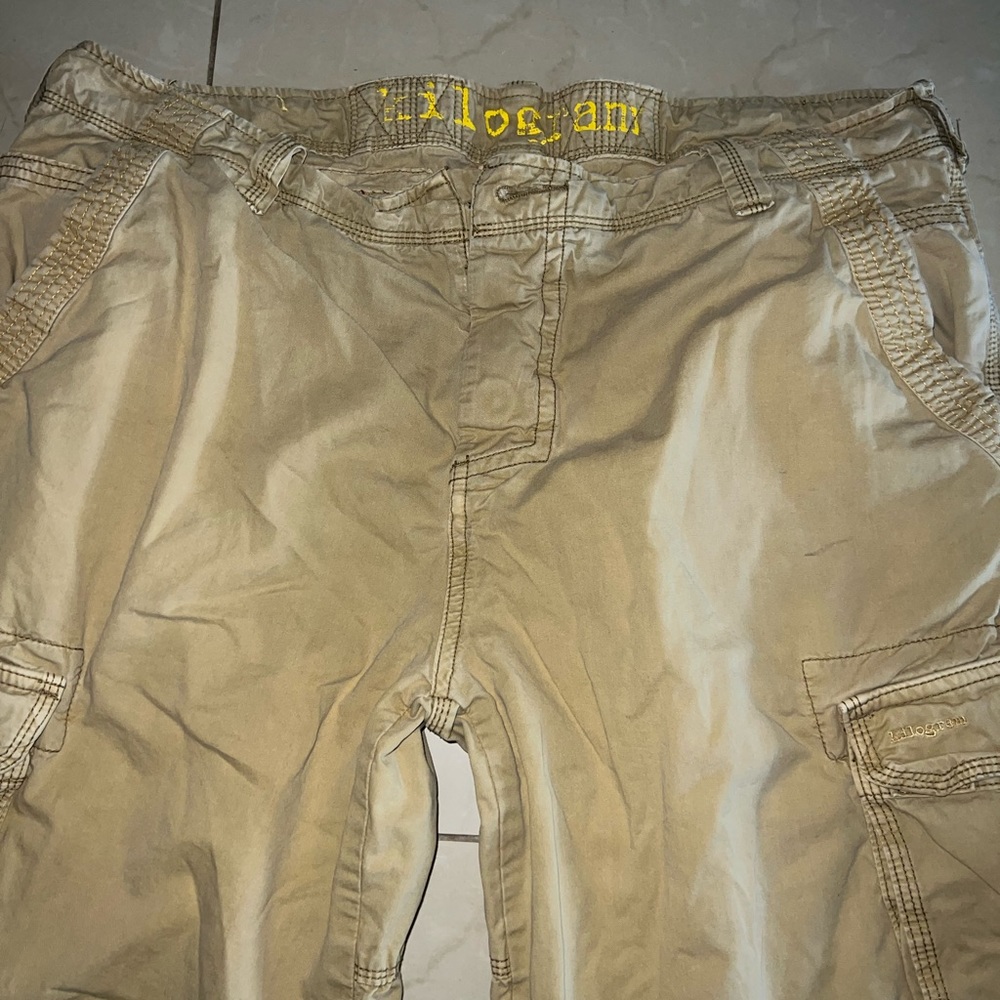 Kilogram shorts - Picture 2 of 3